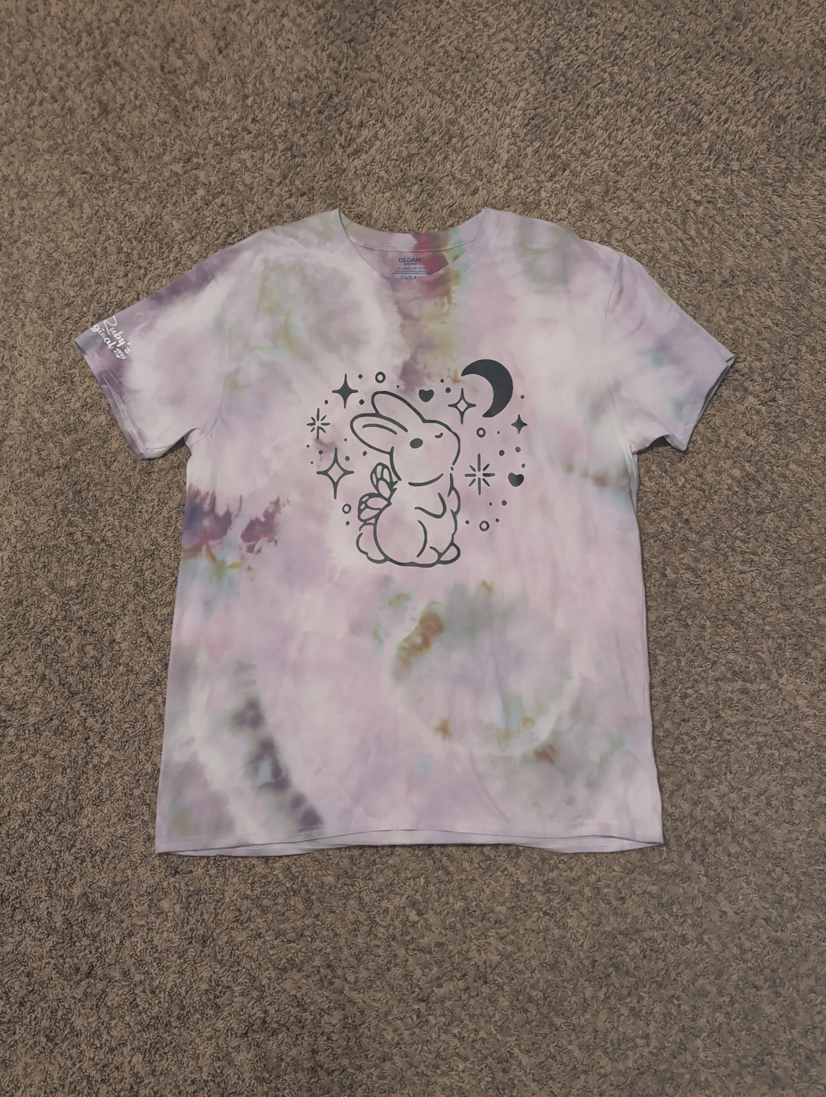 XL tie dye shirts with vinyl