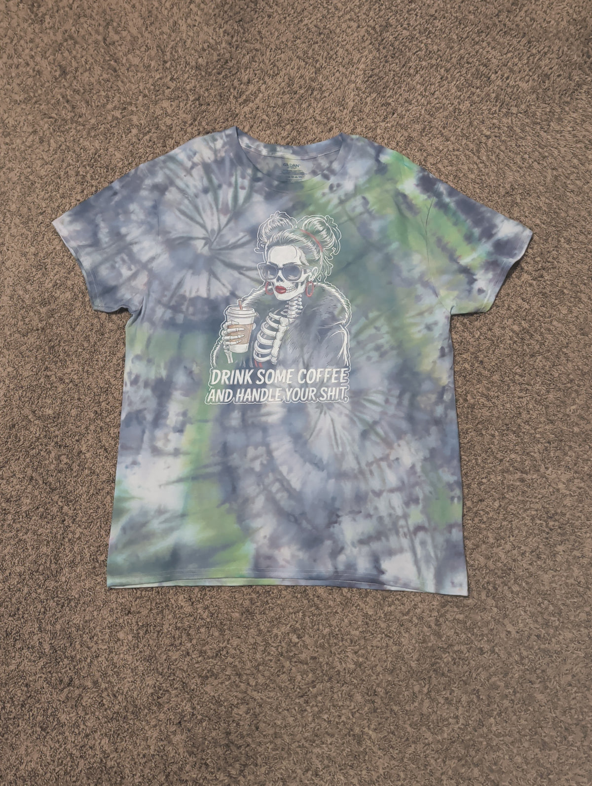 XL tie dye shirts with vinyl