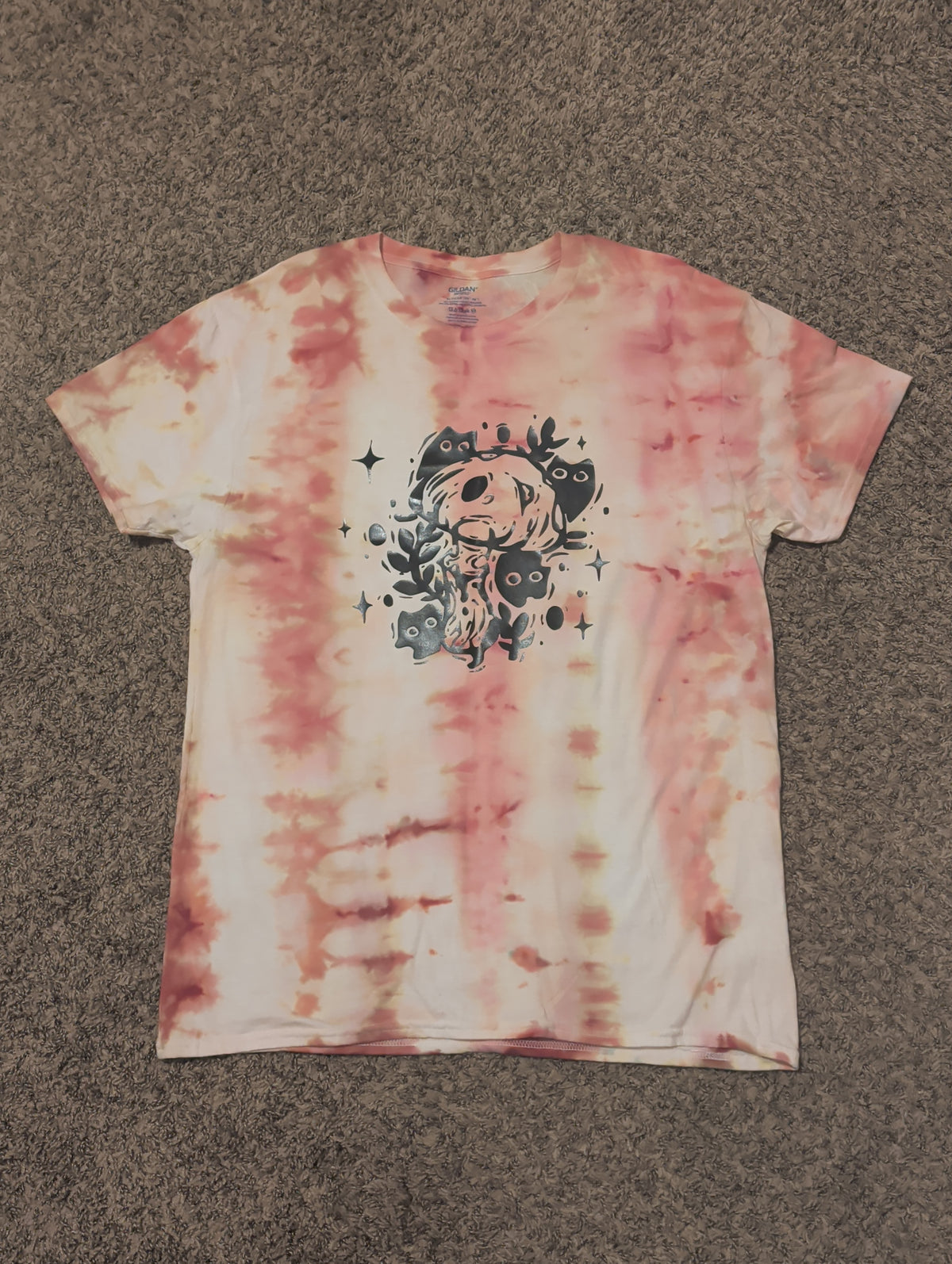 XL tie dye shirts with vinyl